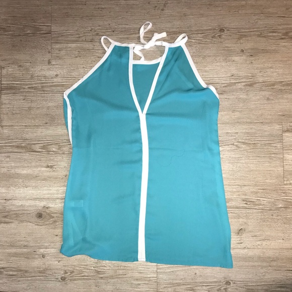 Blue halter tank - Picture 2 of 2